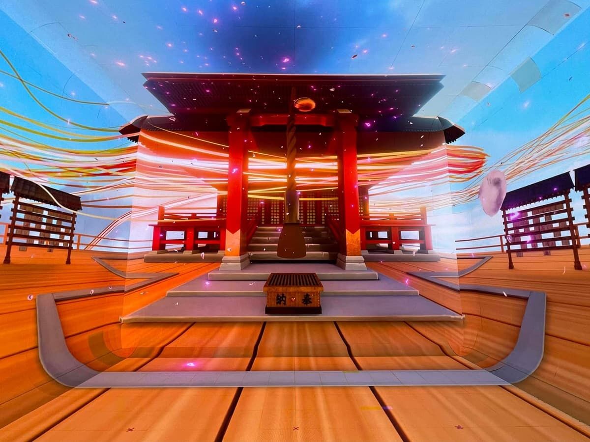 参道を進む演出の先に構えるバーチャル神社